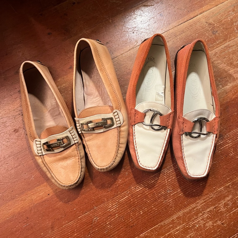 Two pairs of Tod’s leather loafers driving moccasins flats